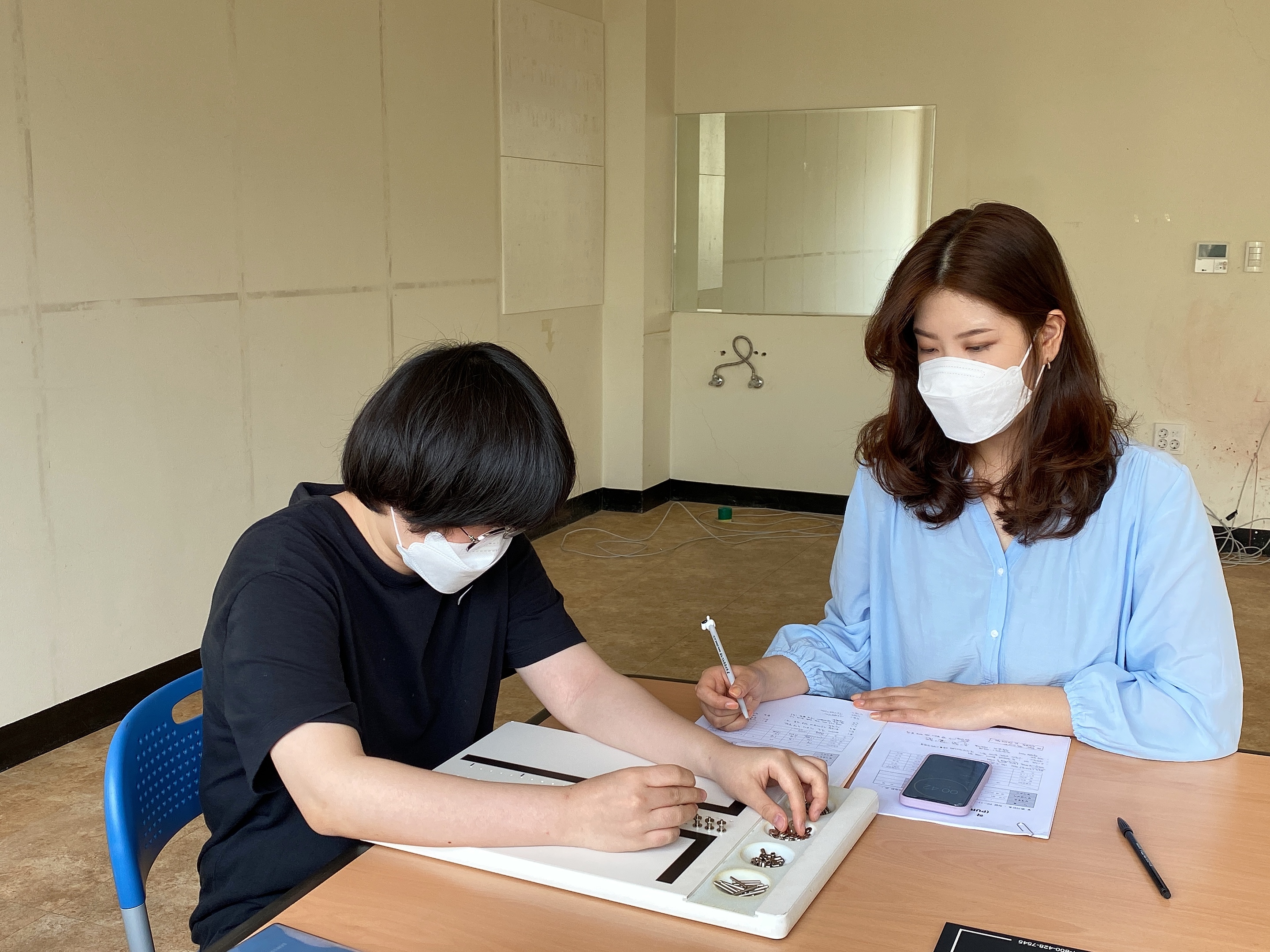 [직업평가센터] 충남안마수련원, 청주맹학교 이동 직업평가 썸네일